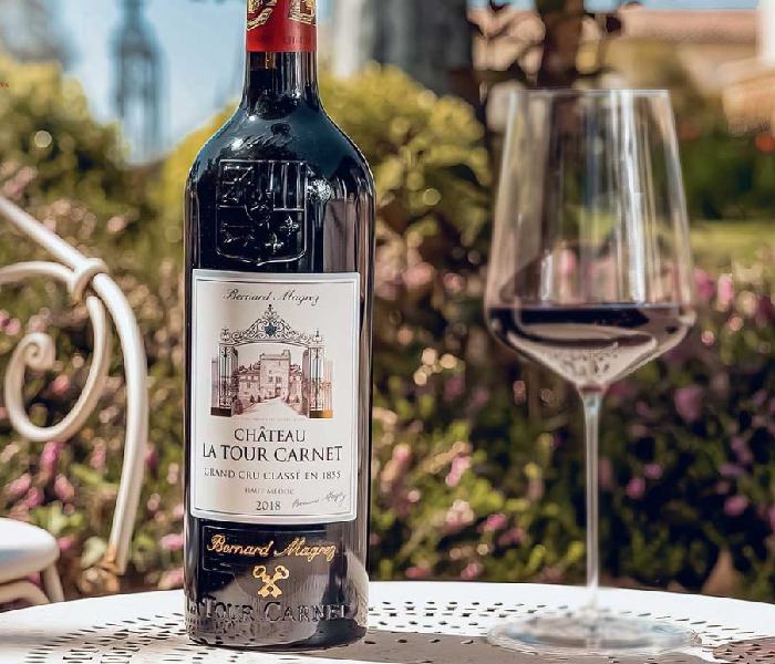 Rượu vang Pháp Chateau La Tour Carnet