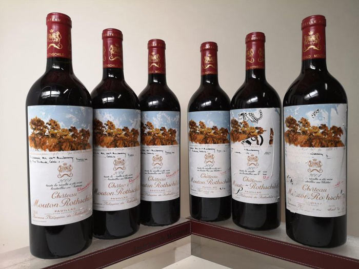 Rượu vang Pháp Chateau Mouton Rothschild 2004