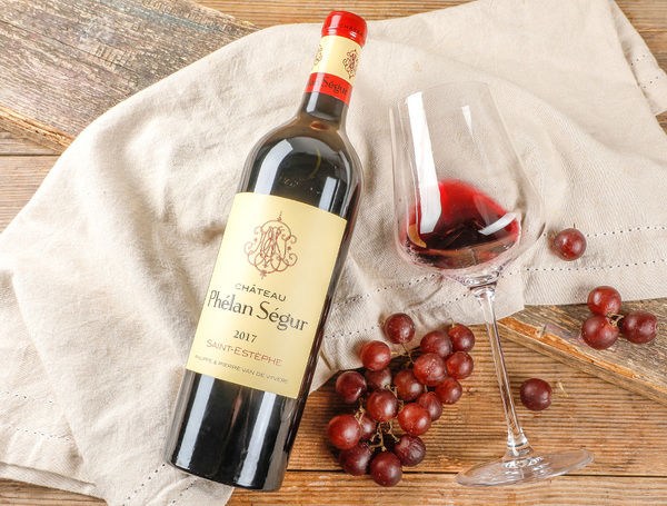 Rượu Vang Pháp Chateau Phelan Segur Saint Estephe