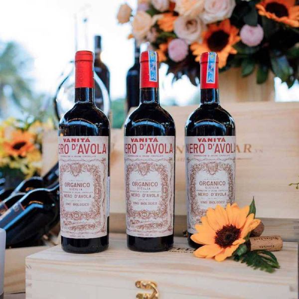 Rượu Vang Ý Vanita Nero d Avola Organico