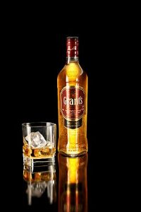 Grant’s 12yo ra mắt tại sân bay Ấn Độ, Bangalore