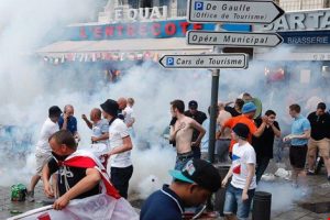 Pháp ra thông báo cấm kinh doanh rượu tại Euro 2016