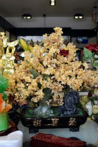 Phải chăng tiền tỉ mới mua được quà tết 2015?