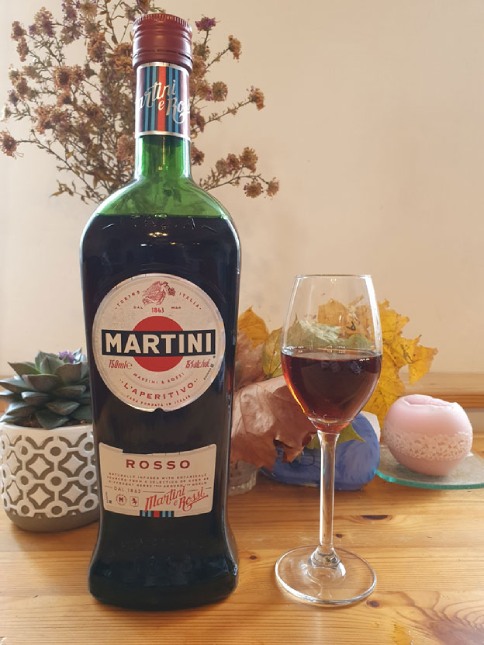 Rượu mạnh Ý Martini Rosso