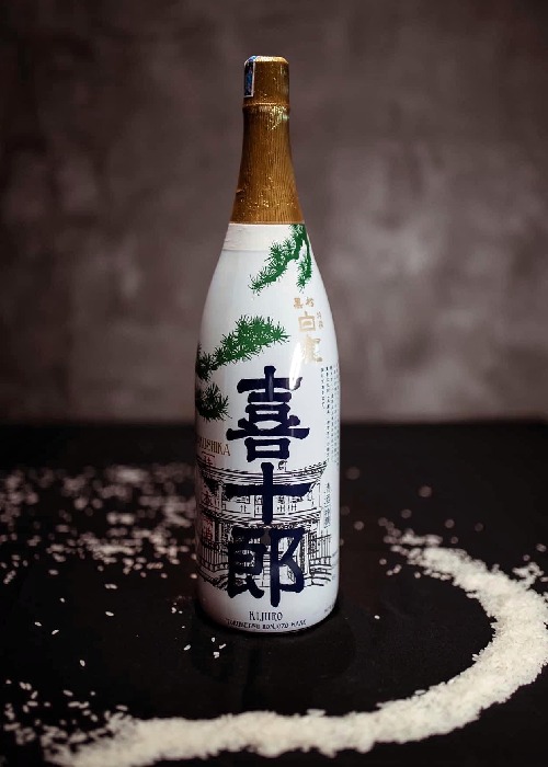 Rượu Sake Kijuro Tokubetsu Honjozo 1.8L 