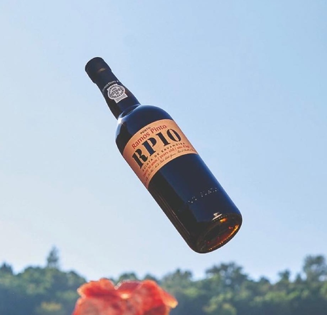 Rượu Vang Bồ Đào Nha Ramos Pinto 10 years Port DOC