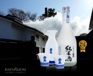 Sake Nhật nào thích hợp làm đồ uống trong tiệc ngồi?