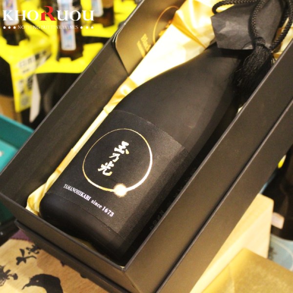 sake-tamanohikari-junmai-daiginjo-black-label-35