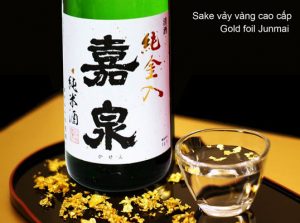 Tại sao rượu sake vẩy vàng Nhật lại hot?