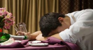 Rượu vang Mỹ cũng là thủ phạm trực tiếp gây ít nhất 30 bệnh?