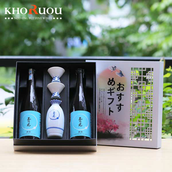 hộp rượu sake kèm bình chén