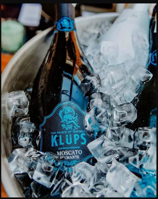 Rượu vang Ý Mr Klups Moscato Spumante