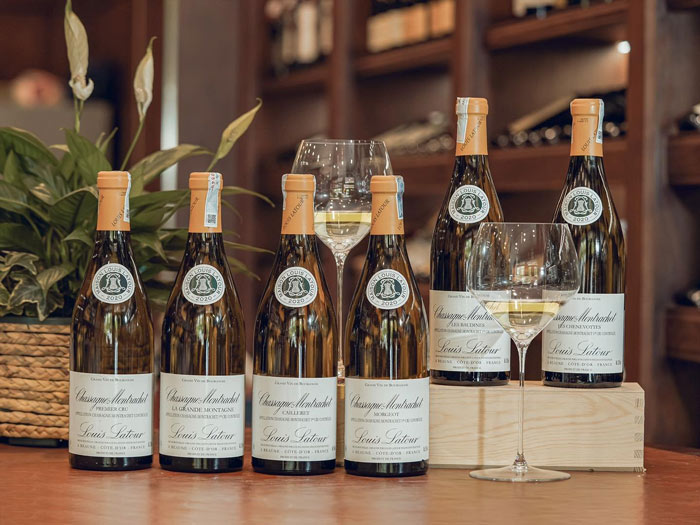 vang Pháp Louis Latour Chassagne-Montrachet Premier Cru Morgeot Blanc