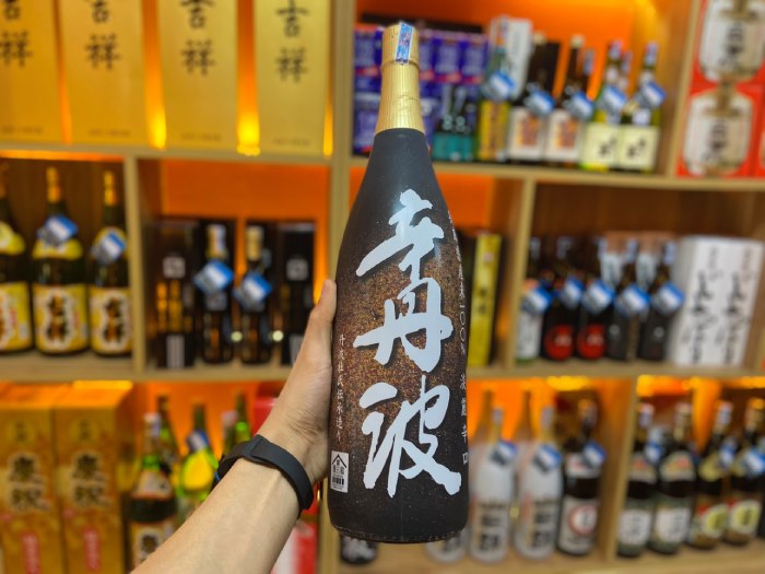 Rượu Sake Ozeki Honjozo Karatamba 