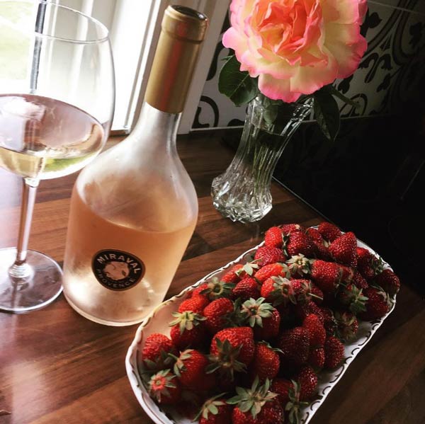 Rượu vang Pháp Miraval Côtes De Provence Rose