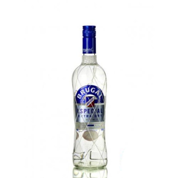 Rượu Rum Đức Brugal Rum Especial Extra Dry White