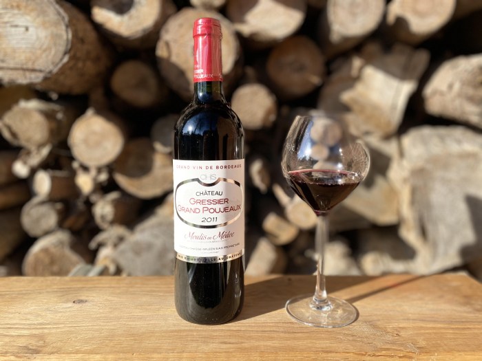 Rượu vang Pháp Chateau Gressier Grand Poujeaux 2011