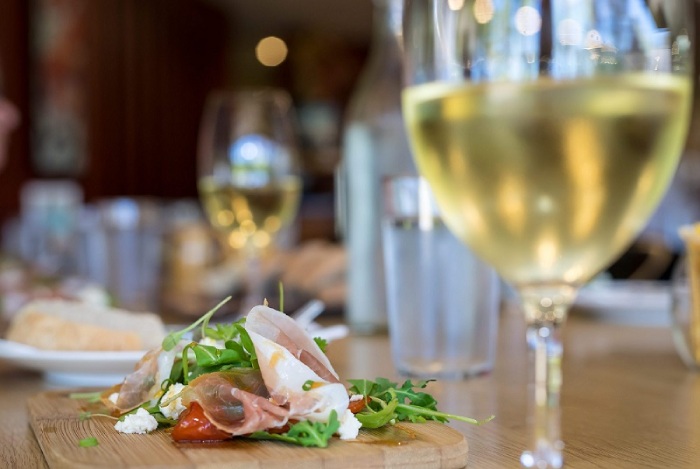 Rượu vang Tây Ban Nha Vino Blanco Excellens Sauvignon Blanc