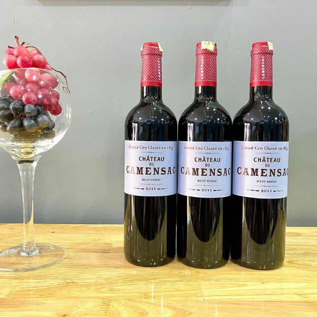 Rượu vang Pháp Chateau De Camensac 2011