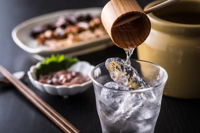 Rượu Shochu Nhật Bản Shiro Kirishima