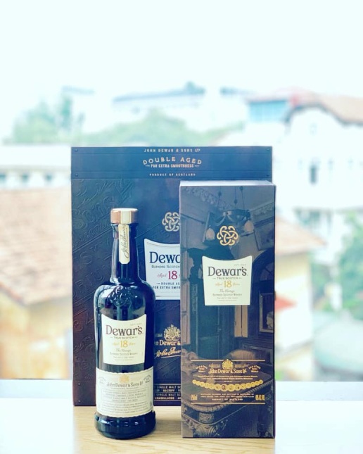 Rượu whisky Scotland Dewar's The Vintage 18 Years Old