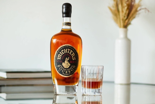 Rượu whisky Mỹ Kentucky Straight Bourbon