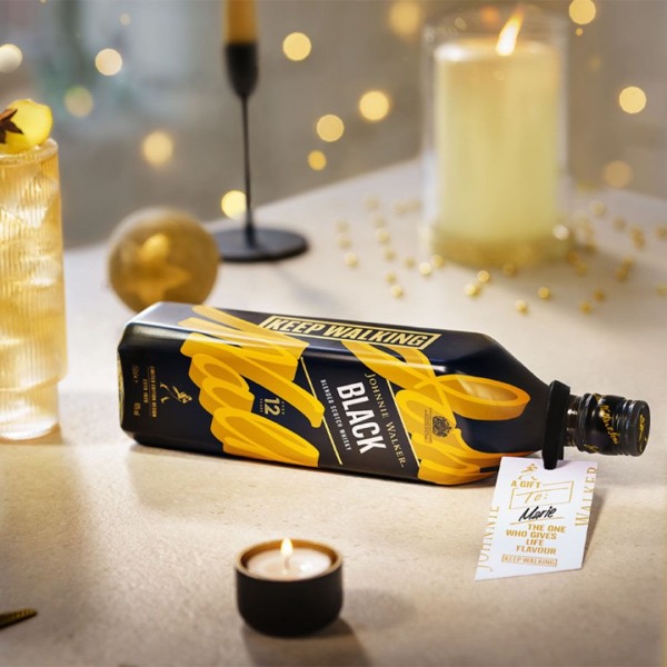 Rượu Johnnie Walker Black Icon