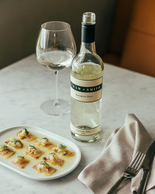 Rượu Vang Úc Shaw & Smith Adelaide Hills Sauvignon Blanc