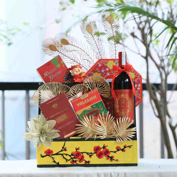 Giỏ Quà Tết 2025: Xuân Nhật Vinh Hoa