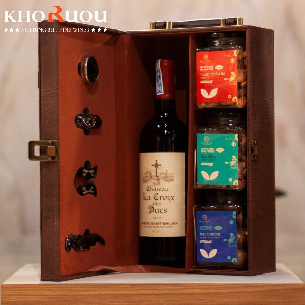 Rượu vang Pháp Château La Croix des Ducs khoruou