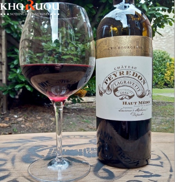 Rượu vang Pháp Chateau Peyredon Lagravette khoruou