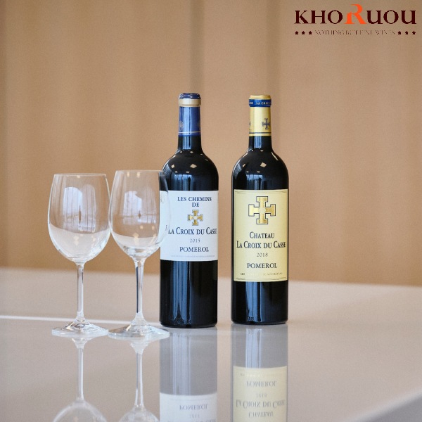Rượu vang Pháp Les Chemins de La Croix Du Casse khoruou