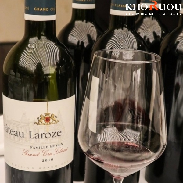 Rượu vang Pháp Château Laroze Saint Émilion Grand Cru Classé khoruou