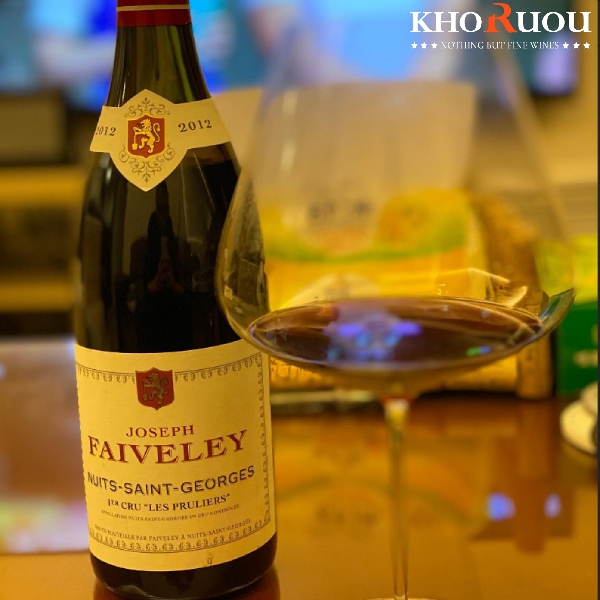 Rượu vang Pháp Domaine Faiveley "Les Ruggiens" Pommard Premier Cru khoruou