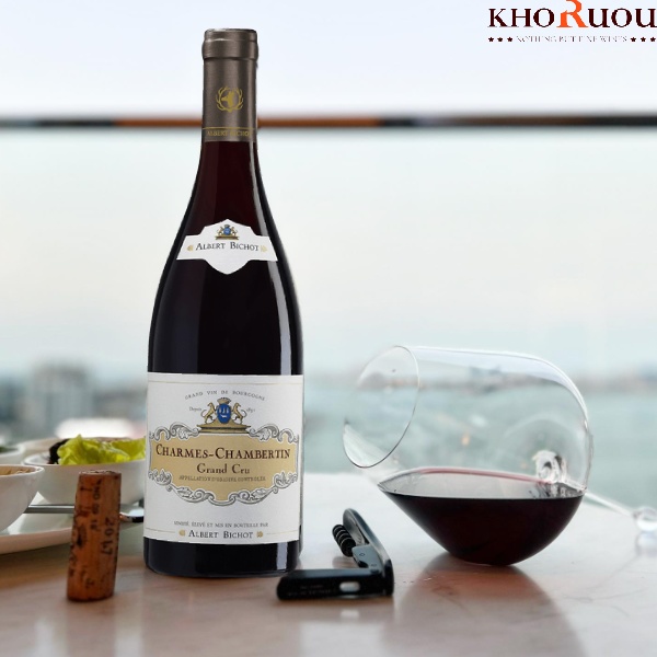 Rượu vang Pháp Albert Bichot Charmes-Chambertin Grand Cru khoruou