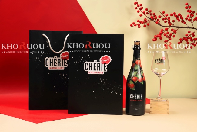 Xách Bia Tết Cao Cấp: Bia đen Cherie Biere Brune A La Cerise kèm Ly